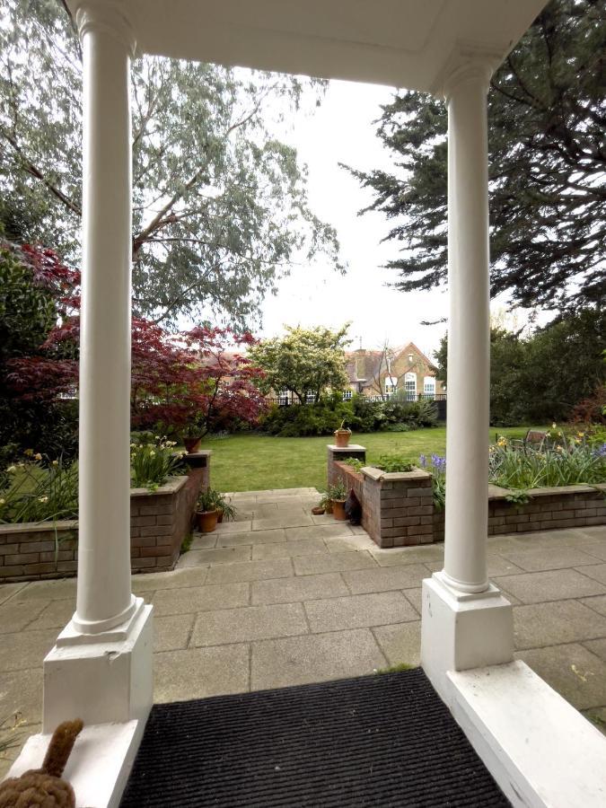 Manor House Of Cheshunt- Historic Villa Exterior foto